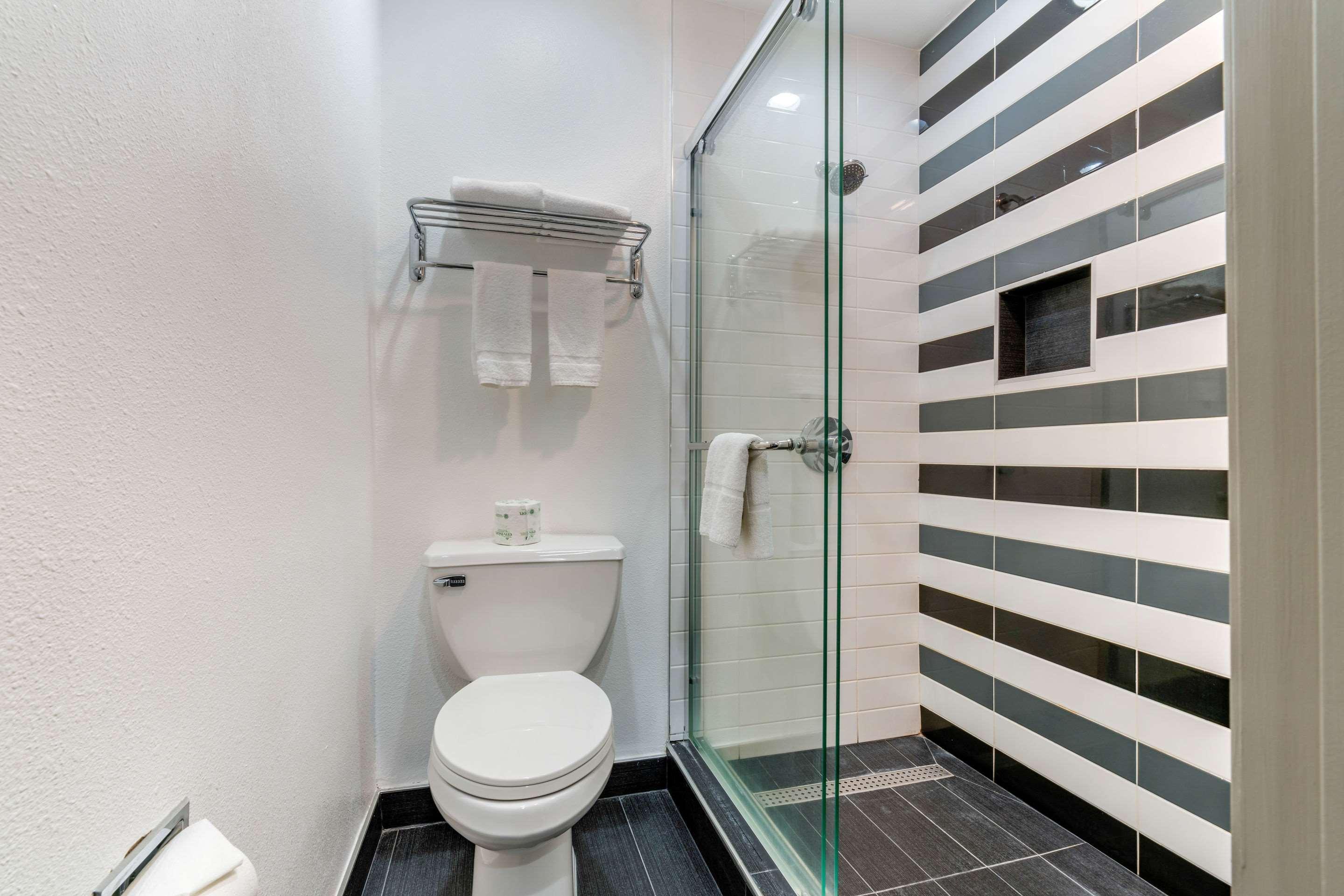 Quality Inn & Suites Vacaville Zewnętrze zdjęcie