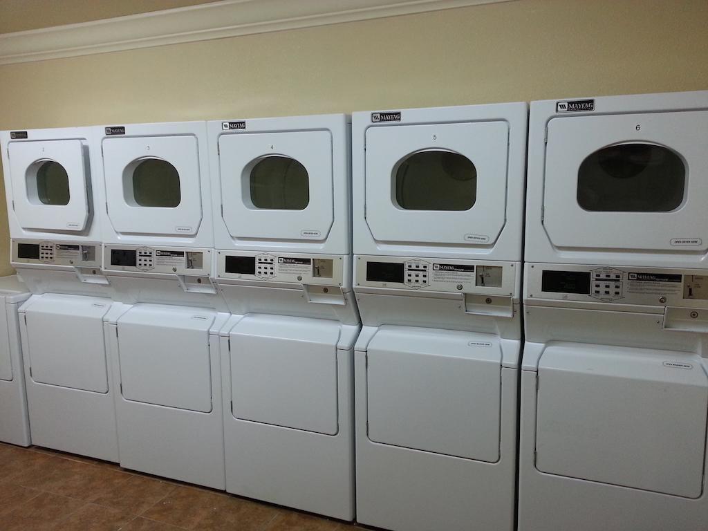 Quality Inn & Suites Vacaville Zewnętrze zdjęcie