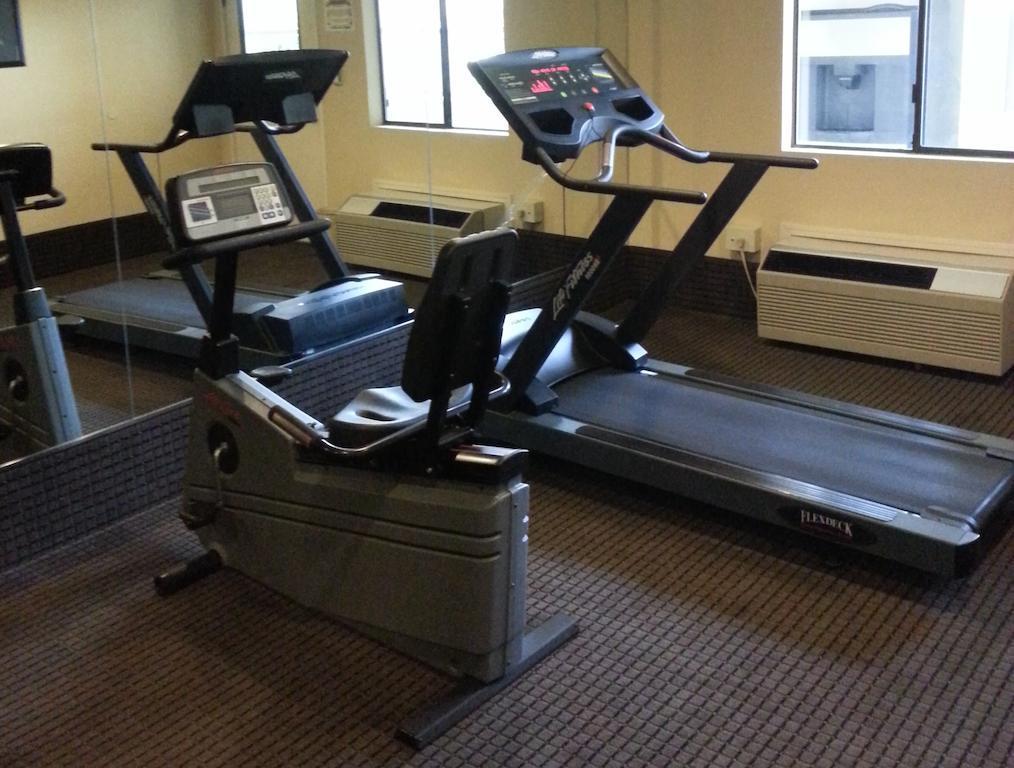 Quality Inn & Suites Vacaville Zewnętrze zdjęcie