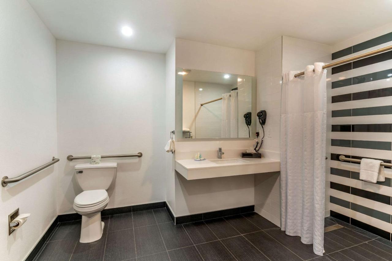 Quality Inn & Suites Vacaville Zewnętrze zdjęcie