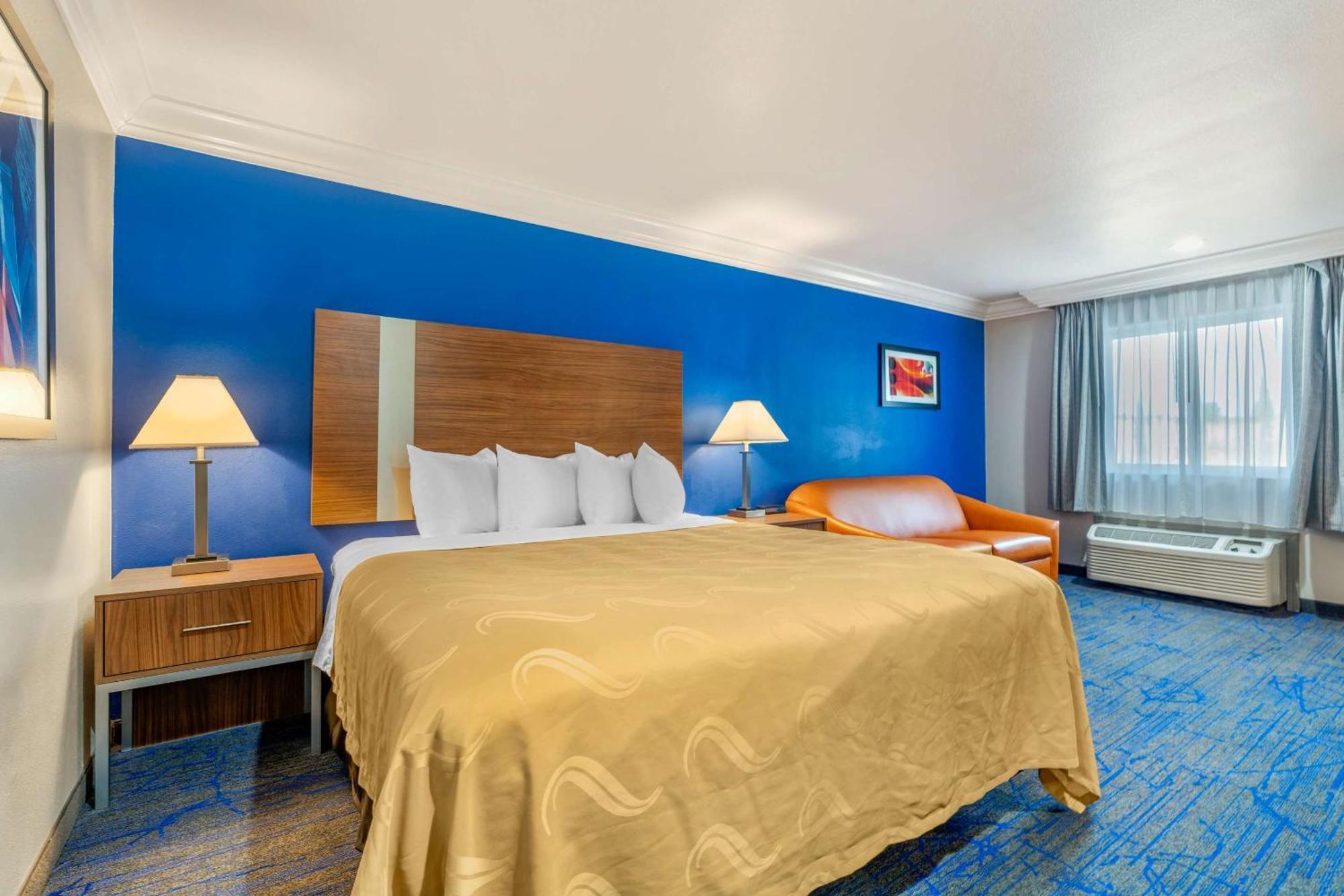 Quality Inn & Suites Vacaville Zewnętrze zdjęcie